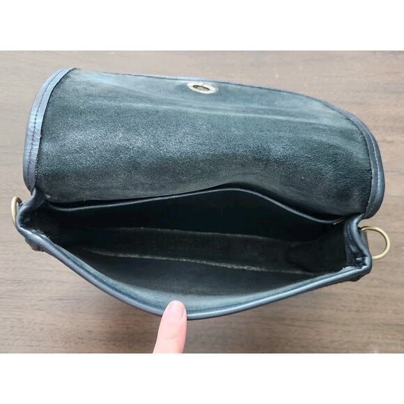 Vtg 70s Coach NYC Made In USA Black Leather Crossbody Bag 196-4734 Read - Picture 6 of 14